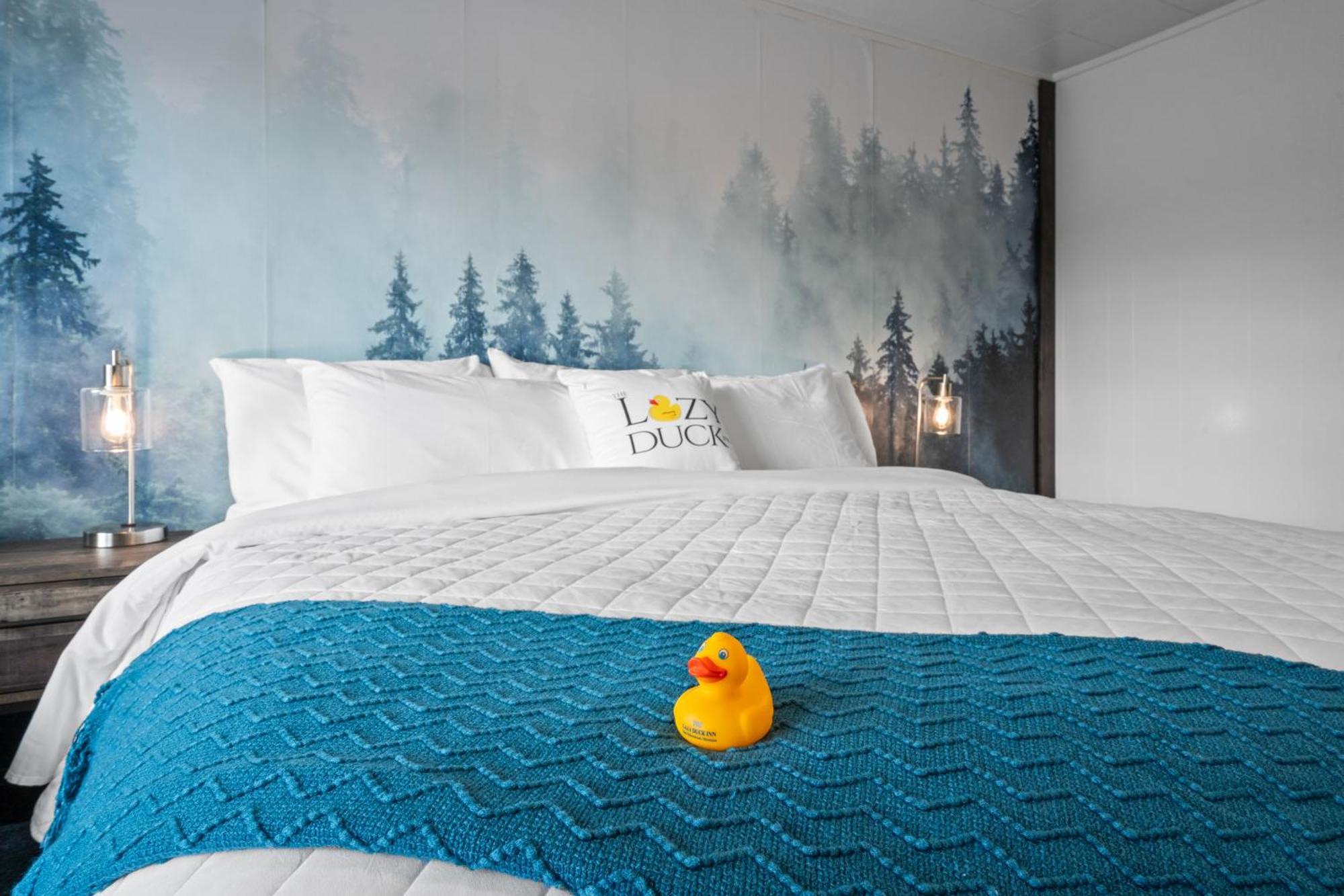 Lazy Duck Inn West Yellowstone Extérieur photo