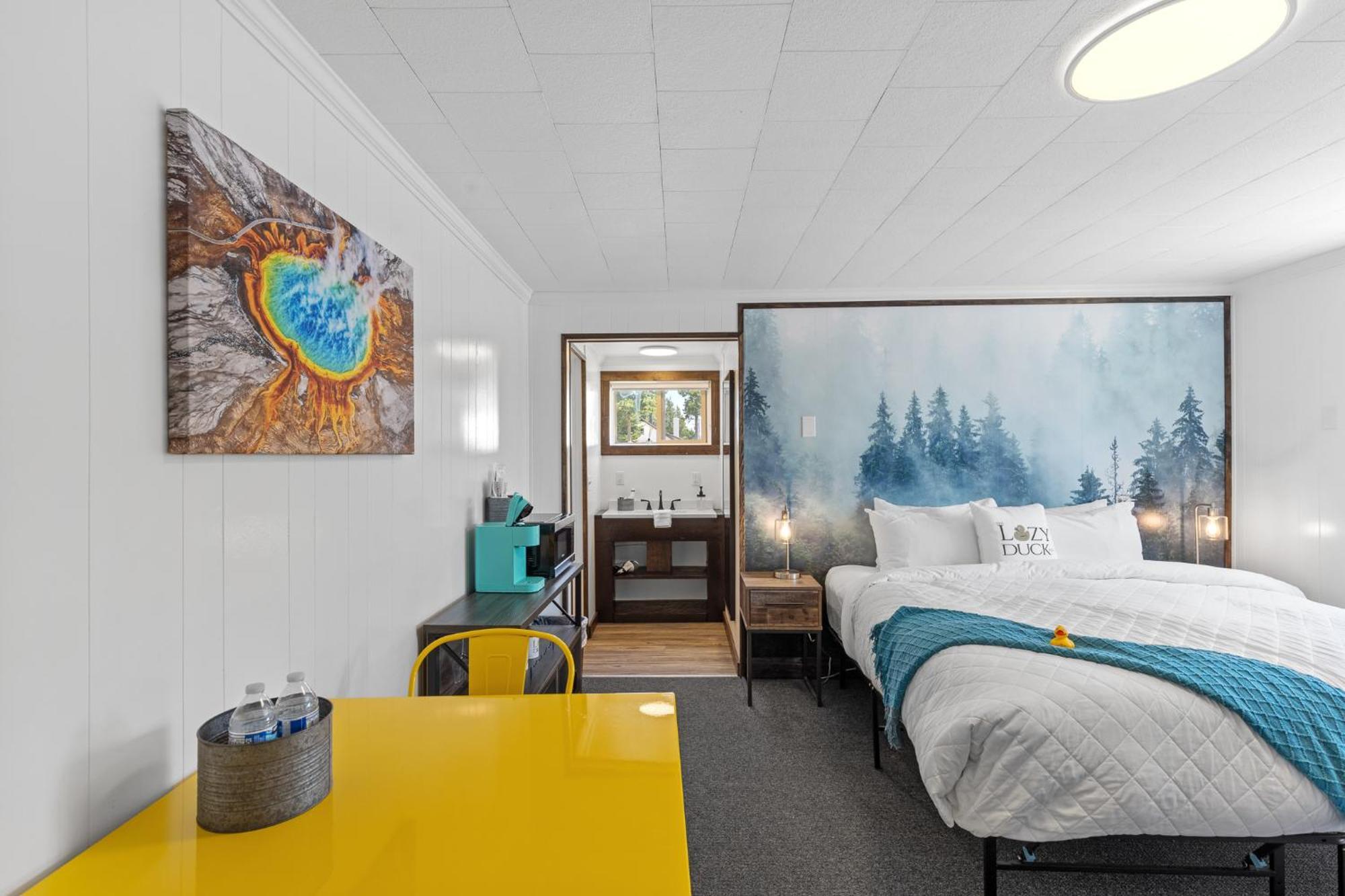 Lazy Duck Inn West Yellowstone Extérieur photo