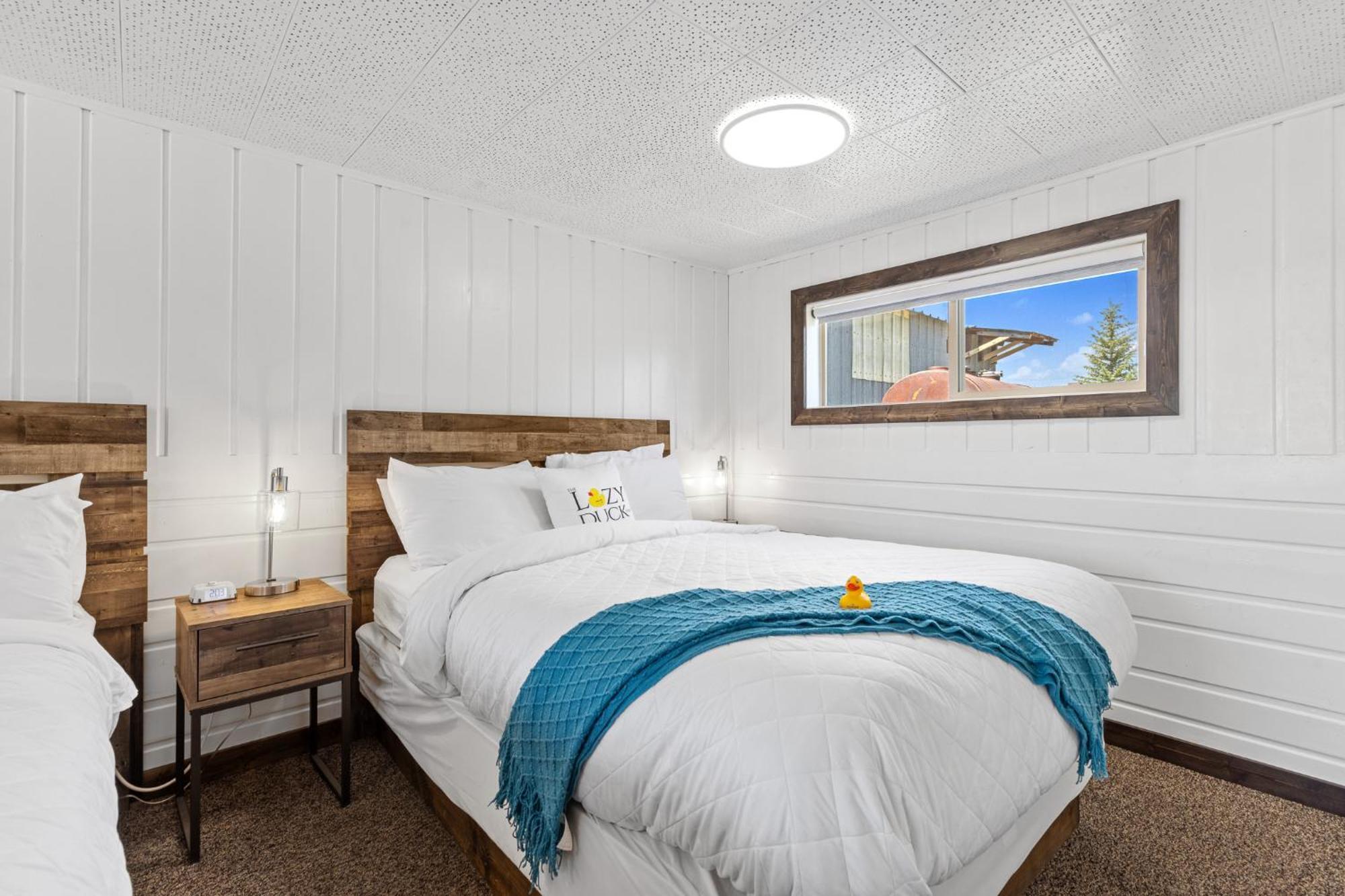 Lazy Duck Inn West Yellowstone Extérieur photo