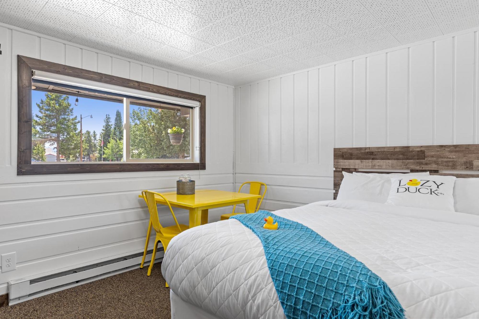 Lazy Duck Inn West Yellowstone Extérieur photo